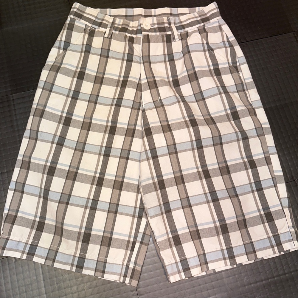 BURNSIDE BOYS SIZE 12 BLUE AND GRAY PLAID SHORTS
